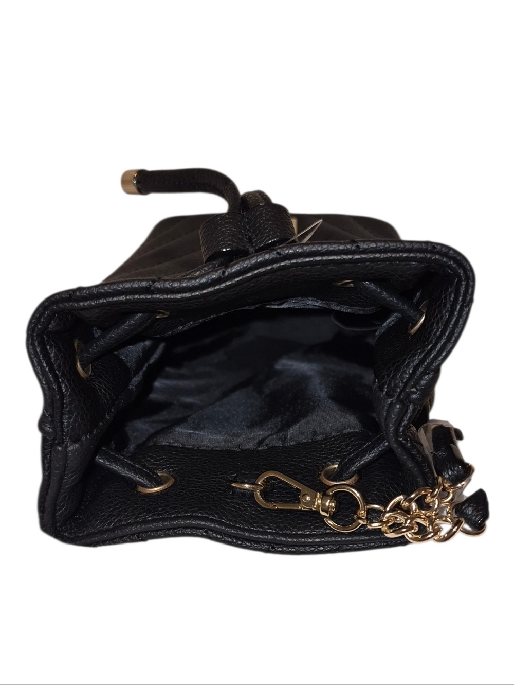 NWT Victoria's Secret Black Quilted Small Drawstring Wristlet - Picture 3 of 3
